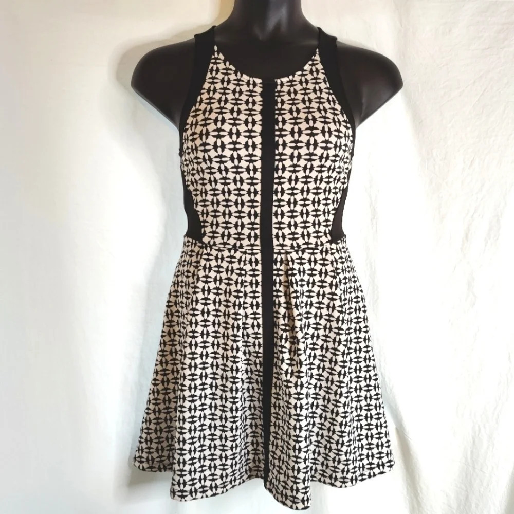 Skater Dress EUC ❤️